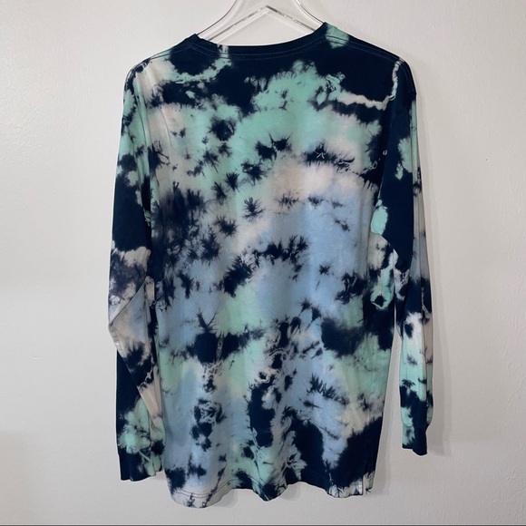 VS Pink Blue Tie Dye Long Sleeve Campus Tee - Picture 6 of 6